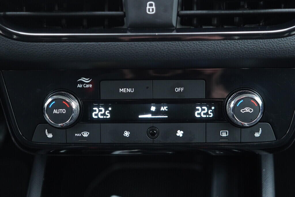 OV190V10391_31.webp_KAMIQ Selection 1.0 TSI 85 kW manuál, DPH