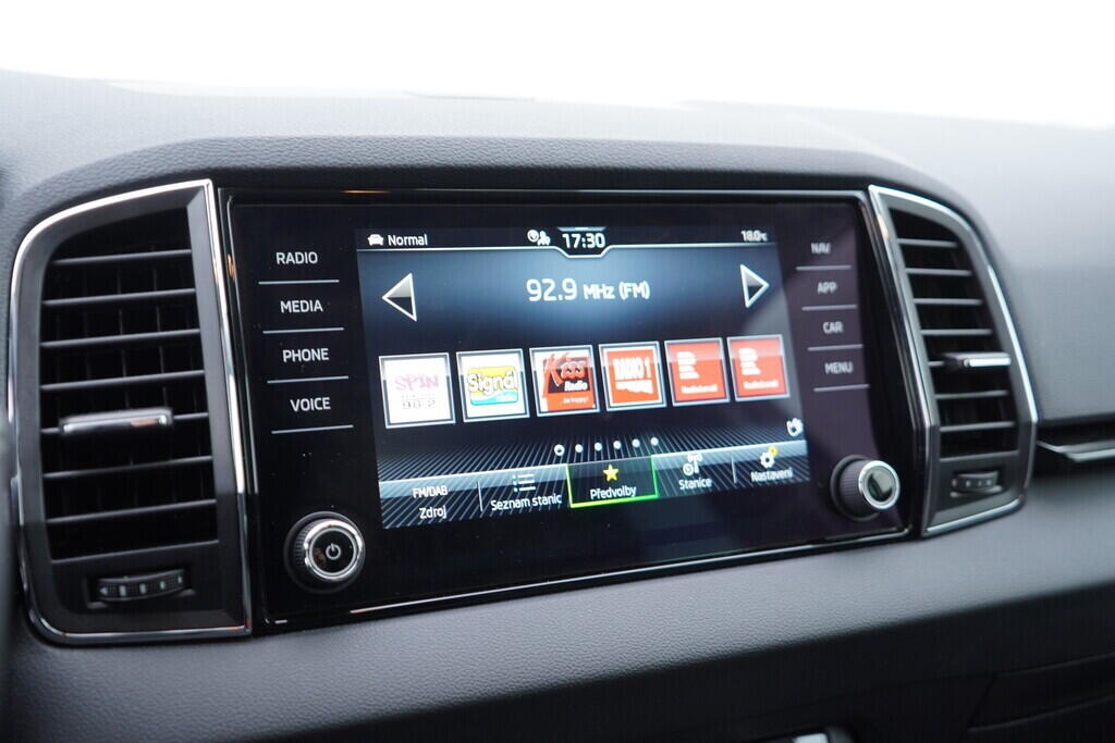 OV190V10397_29.webp_KAROQ  1.5 TSI 110 kW automat, DPH