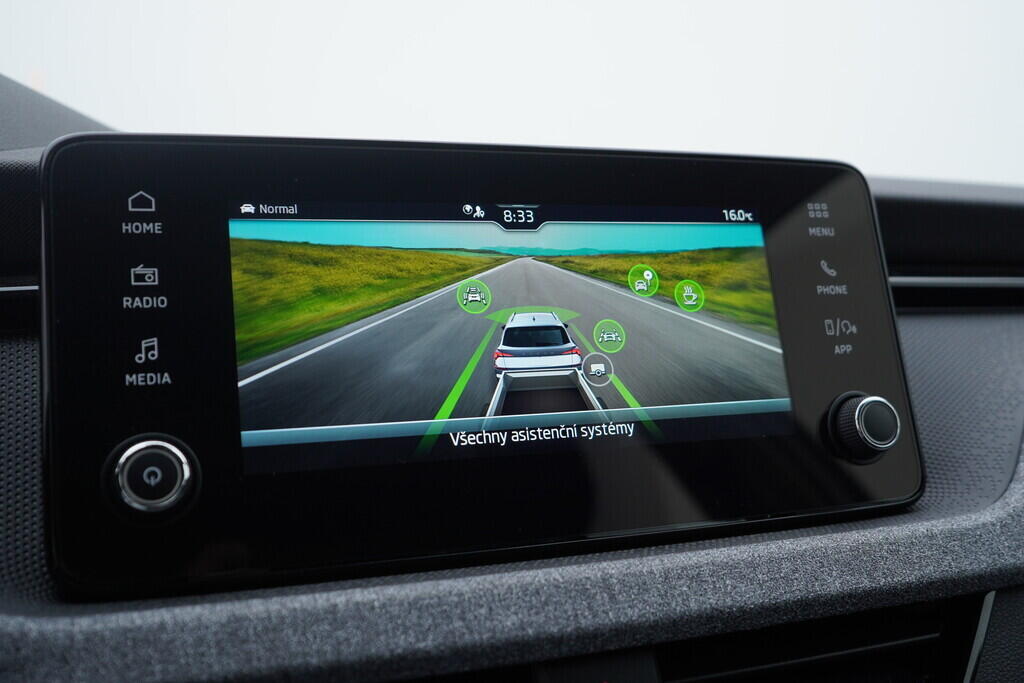 OV190V10399_30.webp_KAMIQ Selection 1.0 TSI 70 kW manuál, DPH