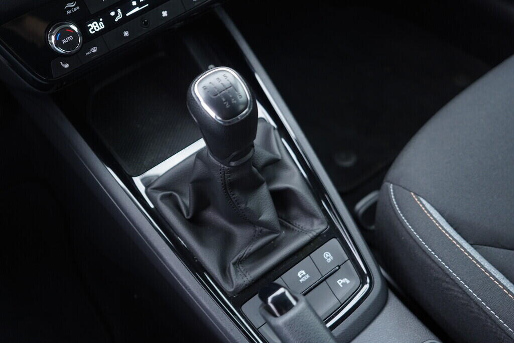 OV190V10399_32.webp_KAMIQ Selection 1.0 TSI 70 kW manuál, DPH