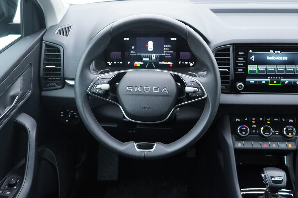 OV190V10400_26.webp_KAROQ Selection 1.5 TSI 110 kW automat, DPH