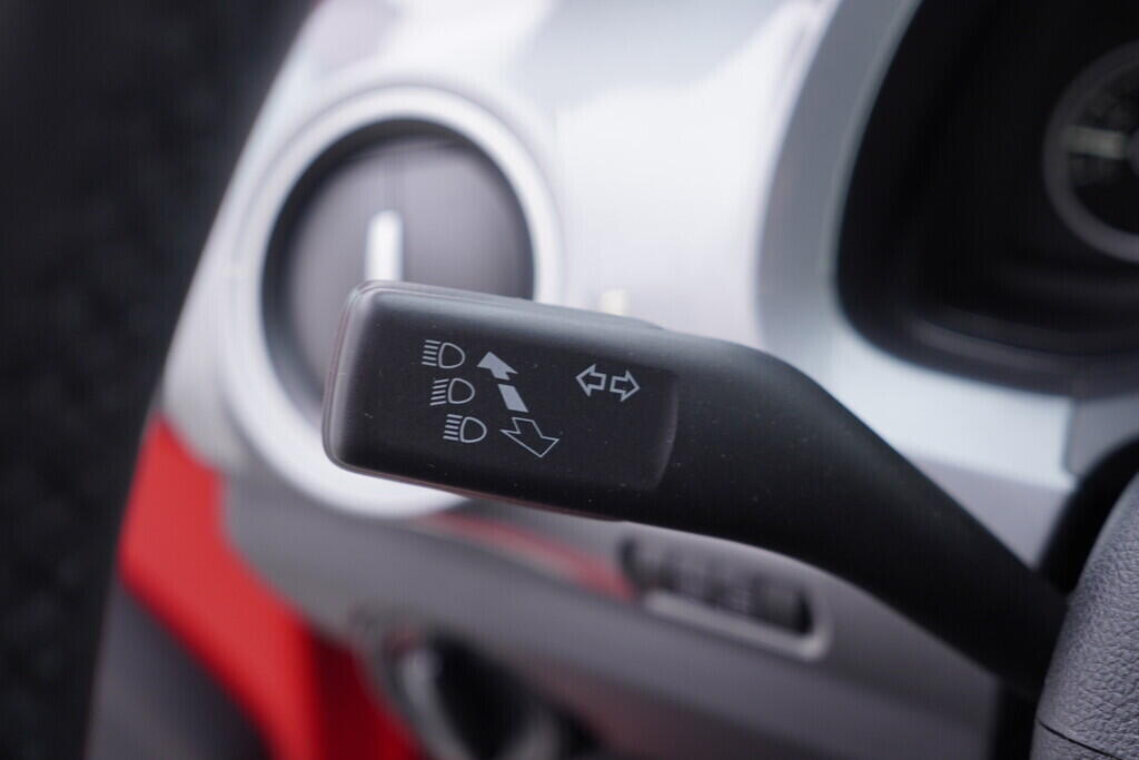 OV190V10401_23.webp_CITIGO Ambition 1.0 MPI 44 kW automat