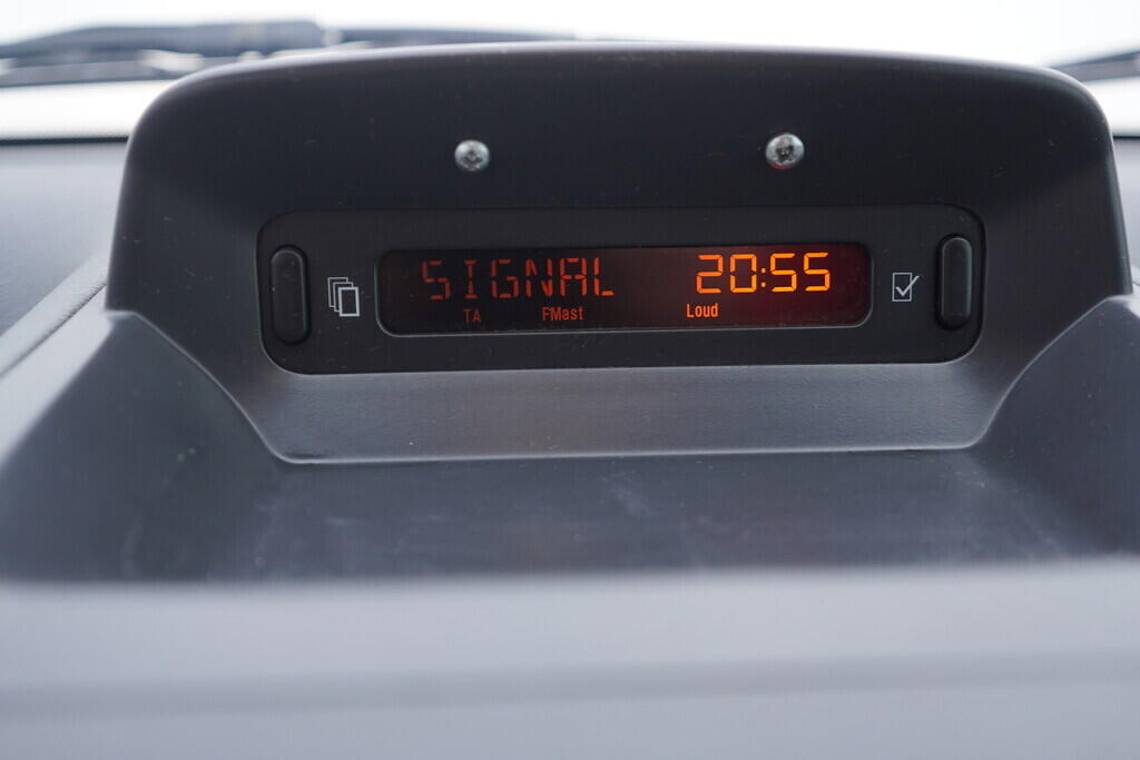 OV190V10403_26.webp_BERLINGO OSOBNÍ  1.6 16V 80 kW manuál