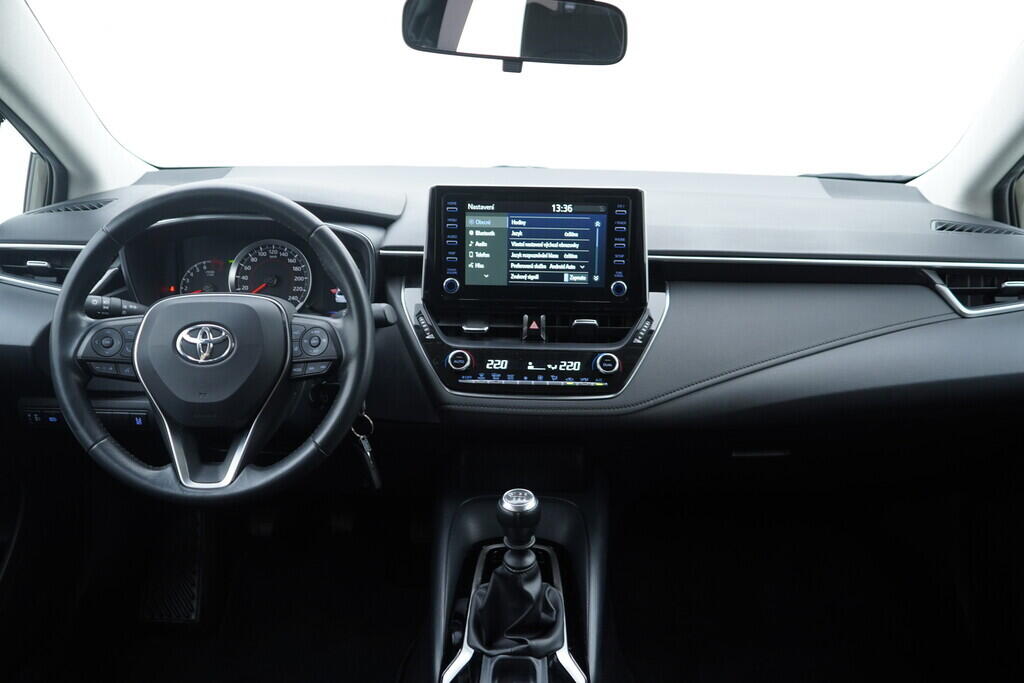 OV190V10404_25.webp_COROLLA  1.5 VVTi 92 kW manuál