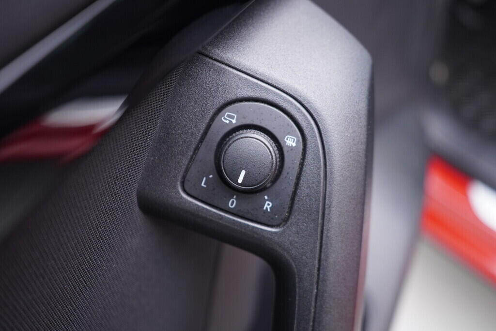 OV190V10405_21.webp_ATECA FR 1.5 TSI 110 kW manuál