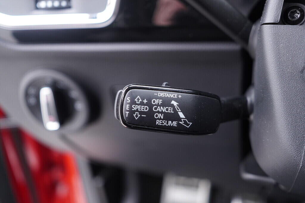 OV190V10405_25.webp_ATECA FR 1.5 TSI 110 kW manuál