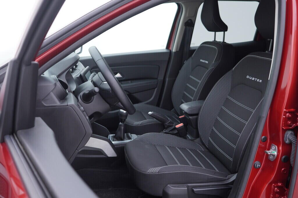 OV190V10406_22.webp_DUSTER  1.0 Tce 67 kW manuál