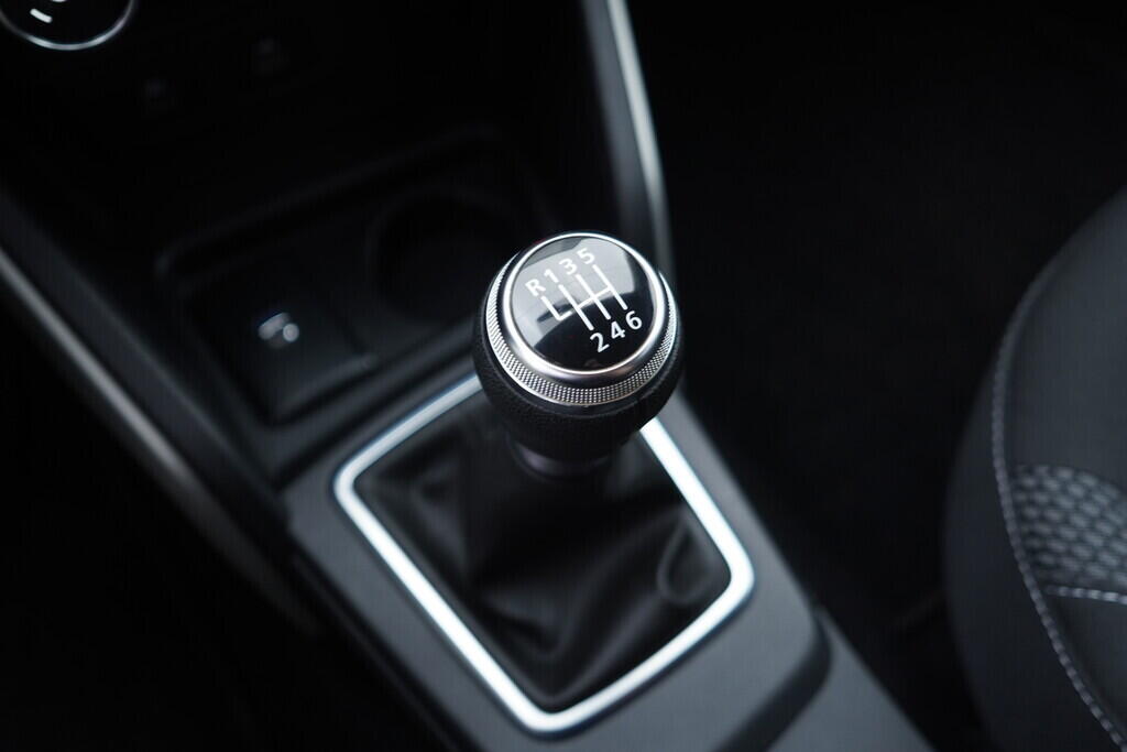 OV190V10406_35.webp_DUSTER  1.0 Tce 67 kW manuál