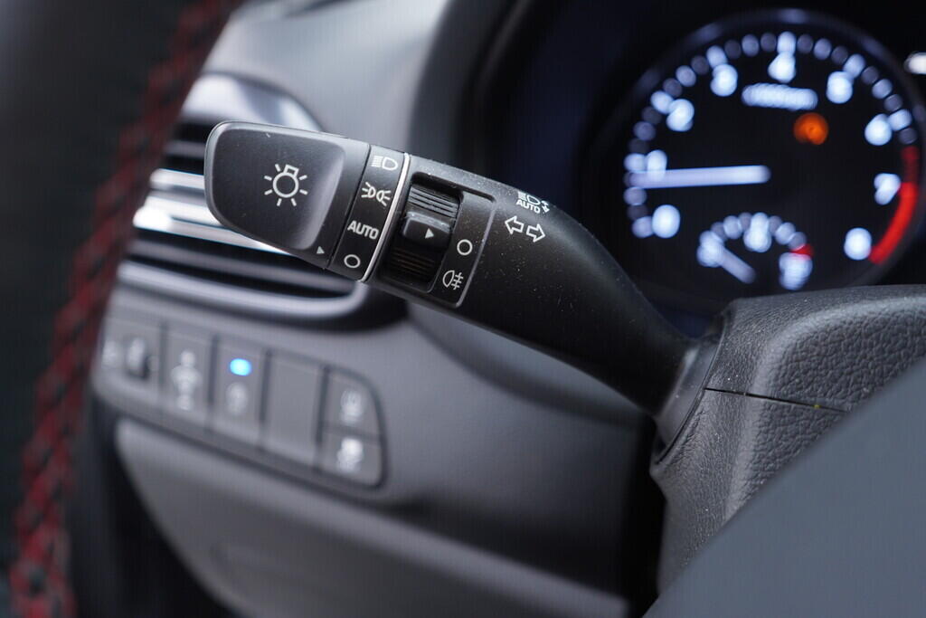 OV190V10407_23.webp_I30 N-Line 1.5  117 kW manuál