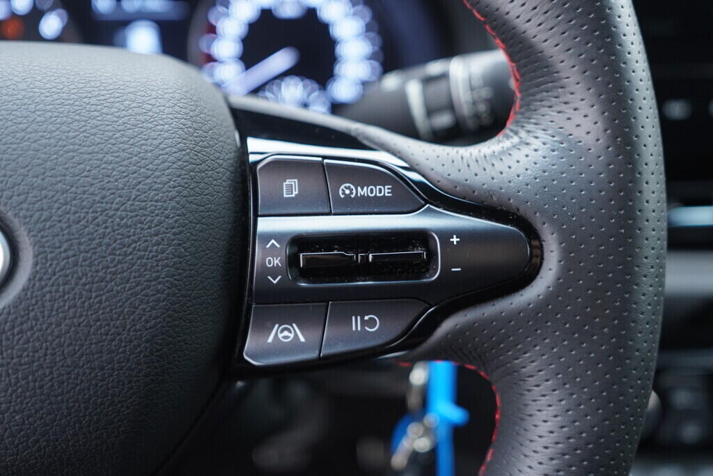 OV190V10407_26.webp_I30 N-Line 1.5  117 kW manuál