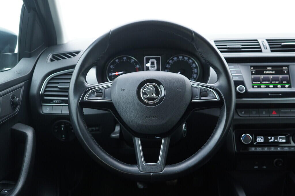 OV190V10412_27.webp_FABIA Style 1.0 TSI 70 kW manuál