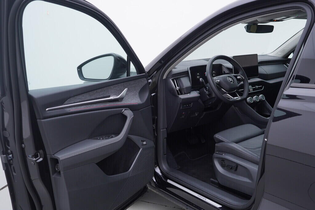 OV190V10413_18.webp_KODIAQ Top Selection 2.0 TDI 142 kW automat, DPH