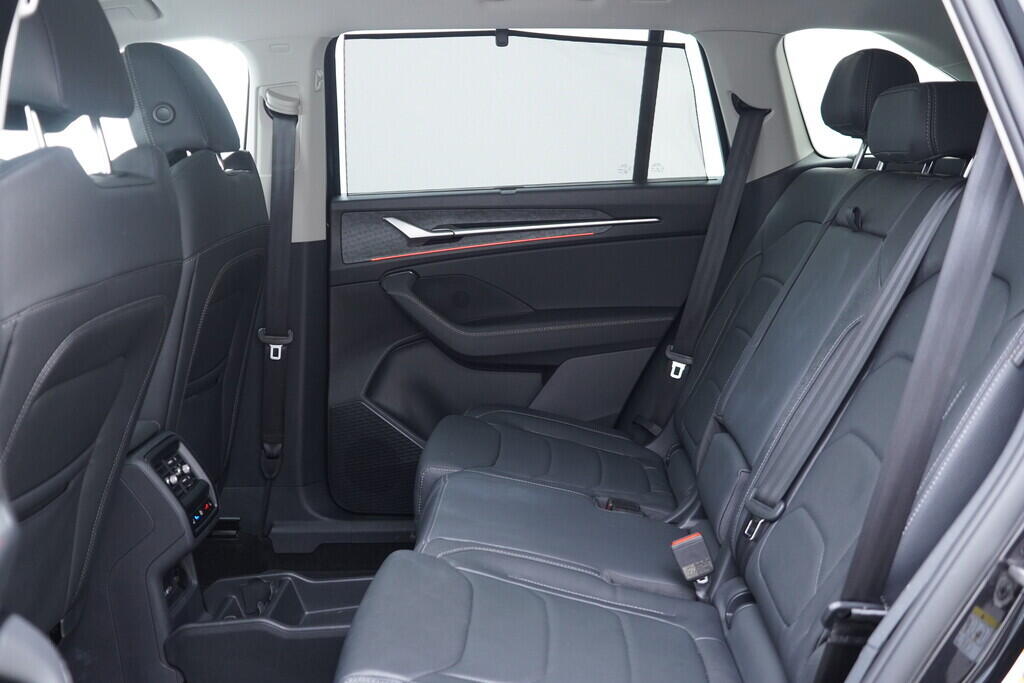 OV190V10413_40.webp_KODIAQ Top Selection 2.0 TDI 142 kW automat, DPH