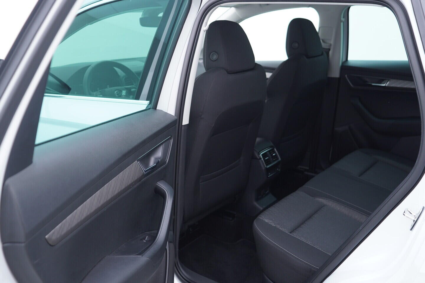 OV190V10415_37.webp_KAROQ Selection 1.5 TSI 110 kW automat, DPH