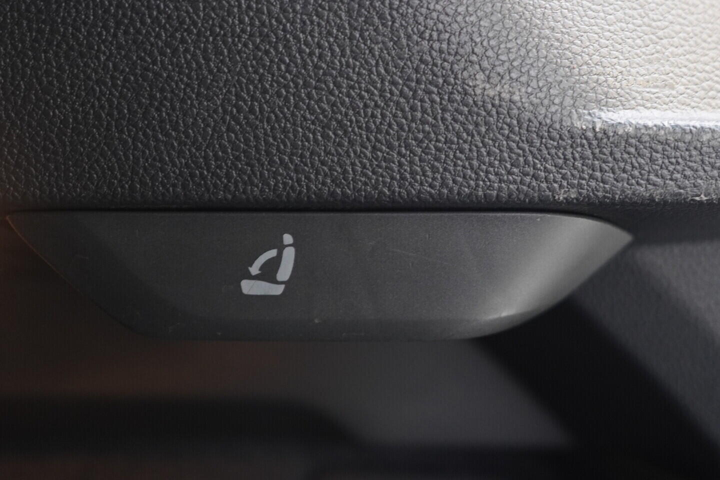 OV190V10415_42.webp_KAROQ Selection 1.5 TSI 110 kW automat, DPH