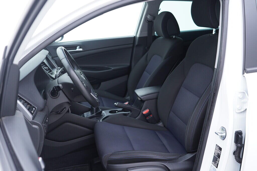 OV190V10417_22.webp_TUCSON Trikolor 1.7 CRDi 85 kW manuál