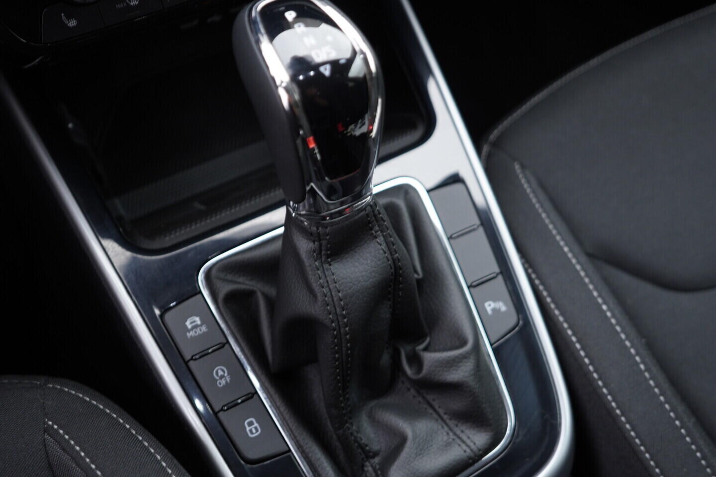 OV190V10421_32.webp_FABIA Top Selection 1.0 TSI 85 kW automat, DPH