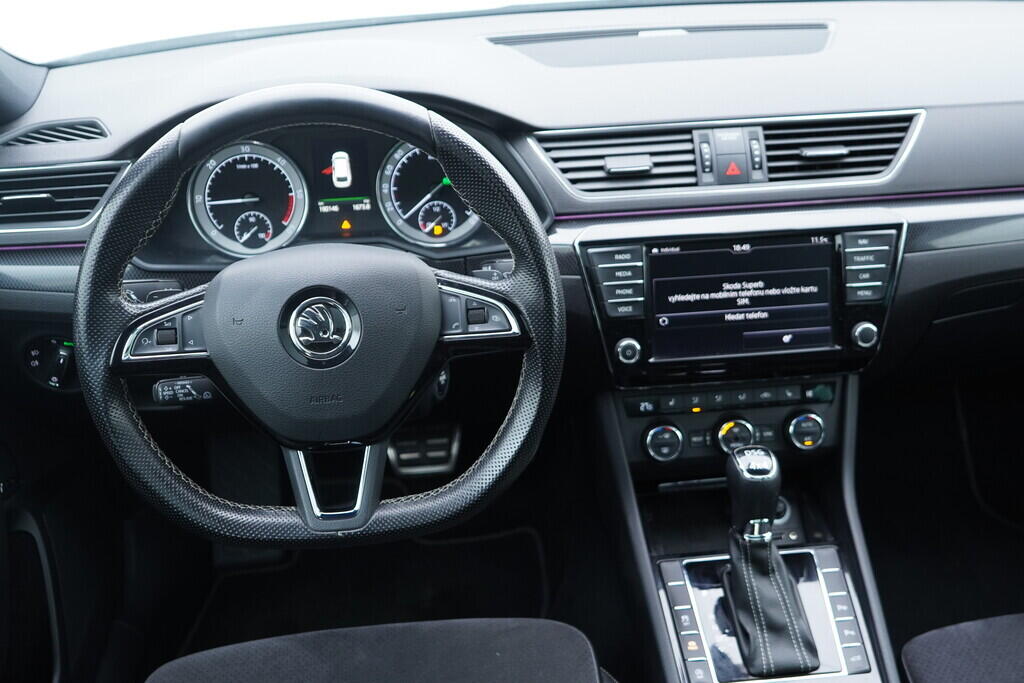 OV190V10426_29.webp_SUPERB SportLine 2.0 TDI 140 kW automat