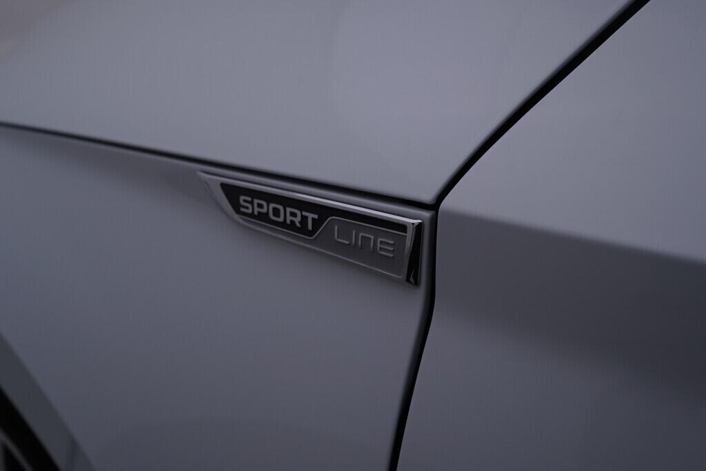 OV190V10426_44.webp_SUPERB SportLine 2.0 TDI 140 kW automat