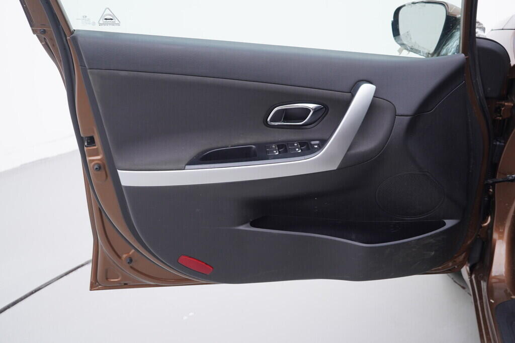 OV190V10427_19.webp_CEED  1.4 GDI 73 kW manuál