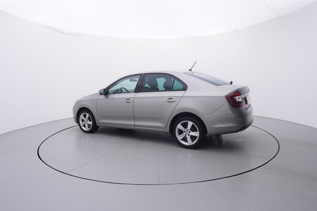 OV190V10428_12.webp_RAPID Style 1.0 TSI 70 kW manuál