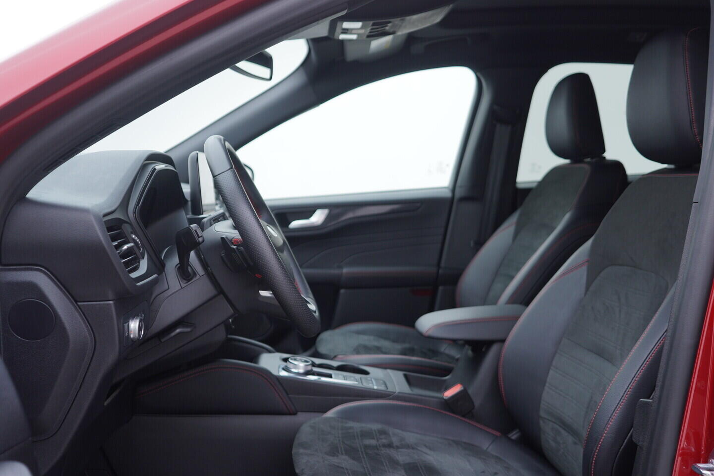 OV190V10429_23.webp_KUGA ST-line X 2.0 EcoBlue 140 kW automat