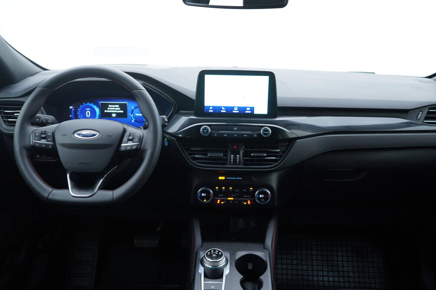 OV190V10429_26.webp_KUGA ST-line X 2.0 EcoBlue 140 kW automat