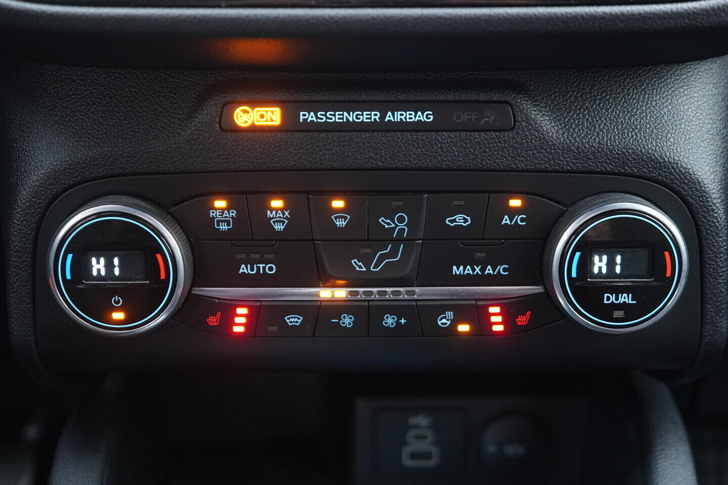 OV190V10429_33.webp_KUGA ST-line X 2.0 EcoBlue 140 kW automat