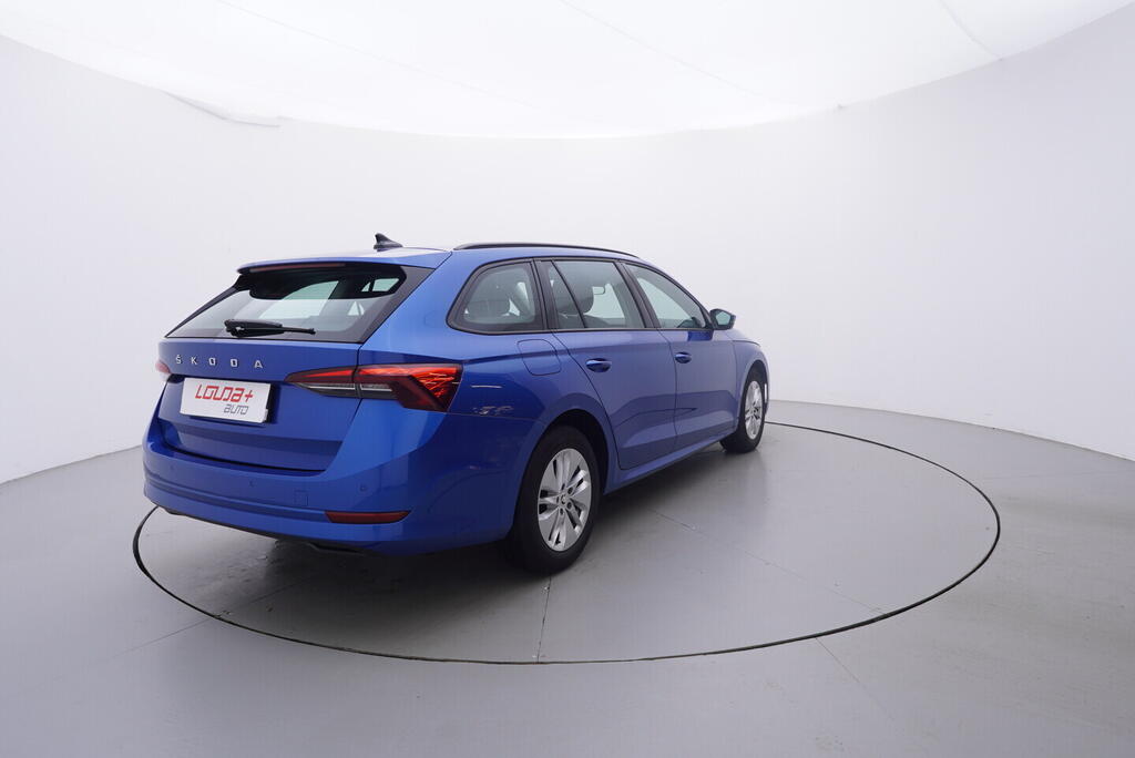 OV190V10433_14.webp_OCTAVIA Ambition 2.0 TDI 85 kW manuál, DPH