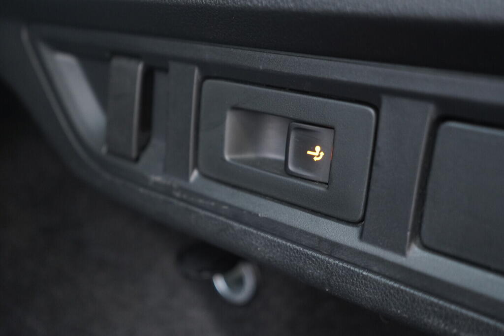 OV190V10433_37.webp_OCTAVIA Ambition 2.0 TDI 85 kW manuál, DPH