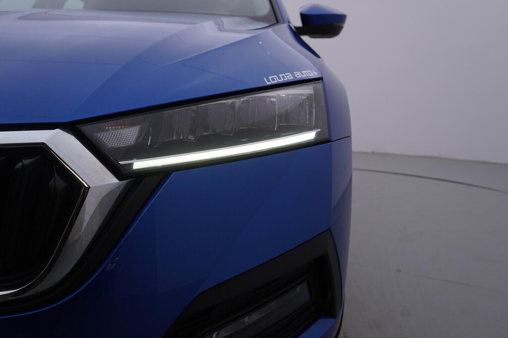 OV190V10433_41.webp_OCTAVIA Ambition 2.0 TDI 85 kW manuál, DPH