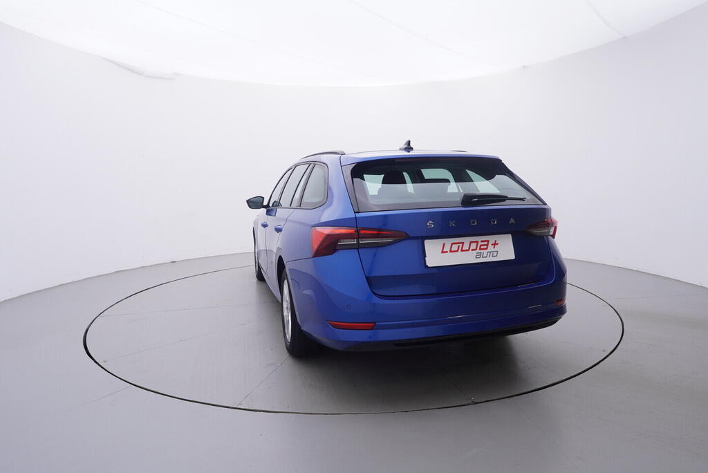 OV190V10434_13.webp_OCTAVIA Ambition 2.0 TDI 85 kW manuál, DPH