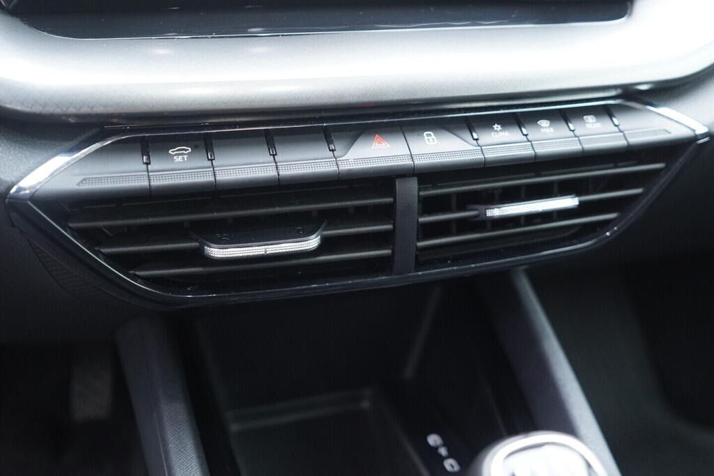 OV190V10434_31.webp_OCTAVIA Ambition 2.0 TDI 85 kW manuál, DPH