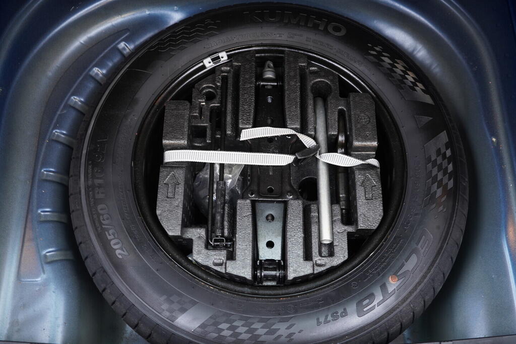 OV190V10434_38.webp_OCTAVIA Ambition 2.0 TDI 85 kW manuál, DPH