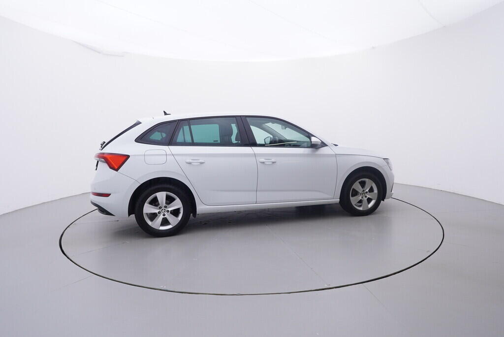 OV190V10438_15.webp_SCALA Ambition 1.0 TSI 81 kW manuál, DPH