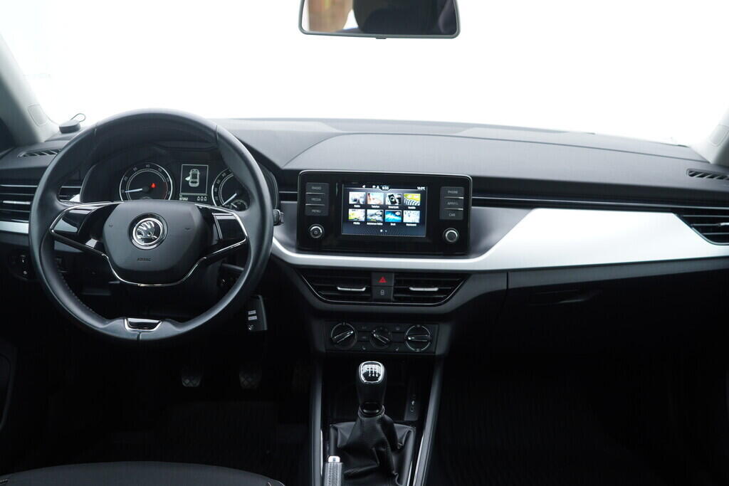 OV190V10438_25.webp_SCALA Ambition 1.0 TSI 81 kW manuál, DPH