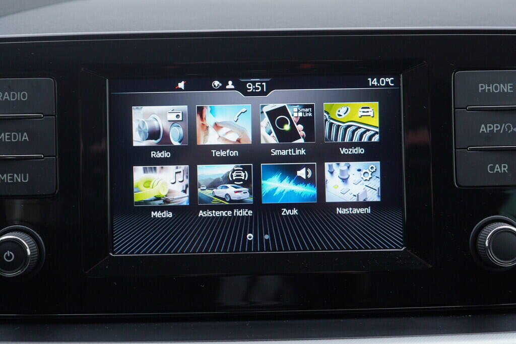 OV190V10438_27.webp_SCALA Ambition 1.0 TSI 81 kW manuál, DPH