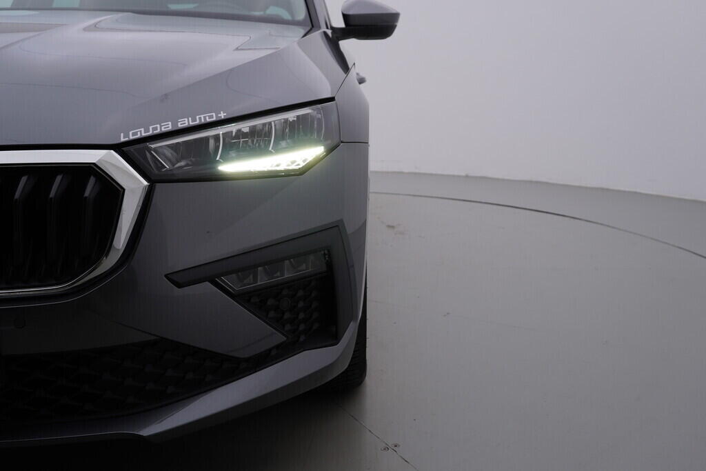 OV190V10448_39.webp_SCALA Top Selection 1.0 TSI 85 kW automat, DPH