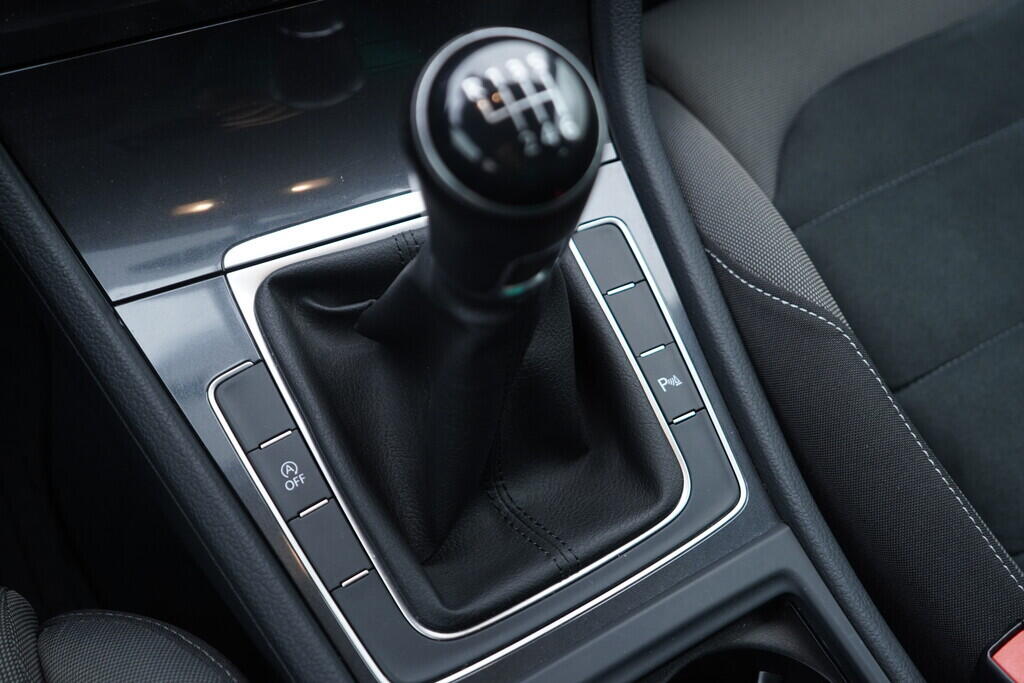 OV190V10450_34.webp_GOLF Maraton Edition 1.5 TSI 96 kW manuál, DPH