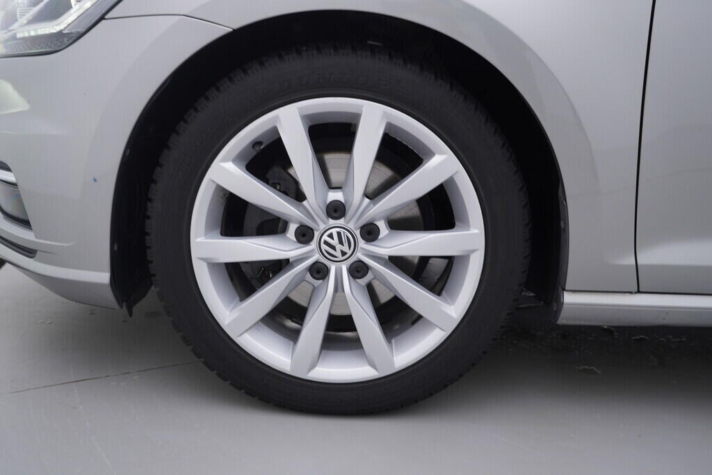 OV190V10450_40.webp_GOLF Maraton Edition 1.5 TSI 96 kW manuál, DPH