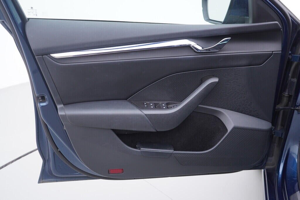 OV190V10454_19.webp_OCTAVIA Style Plus 2.0 TDI 110 kW automat