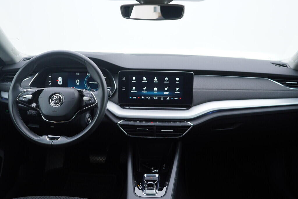 OV190V10454_26.webp_OCTAVIA Style Plus 2.0 TDI 110 kW automat