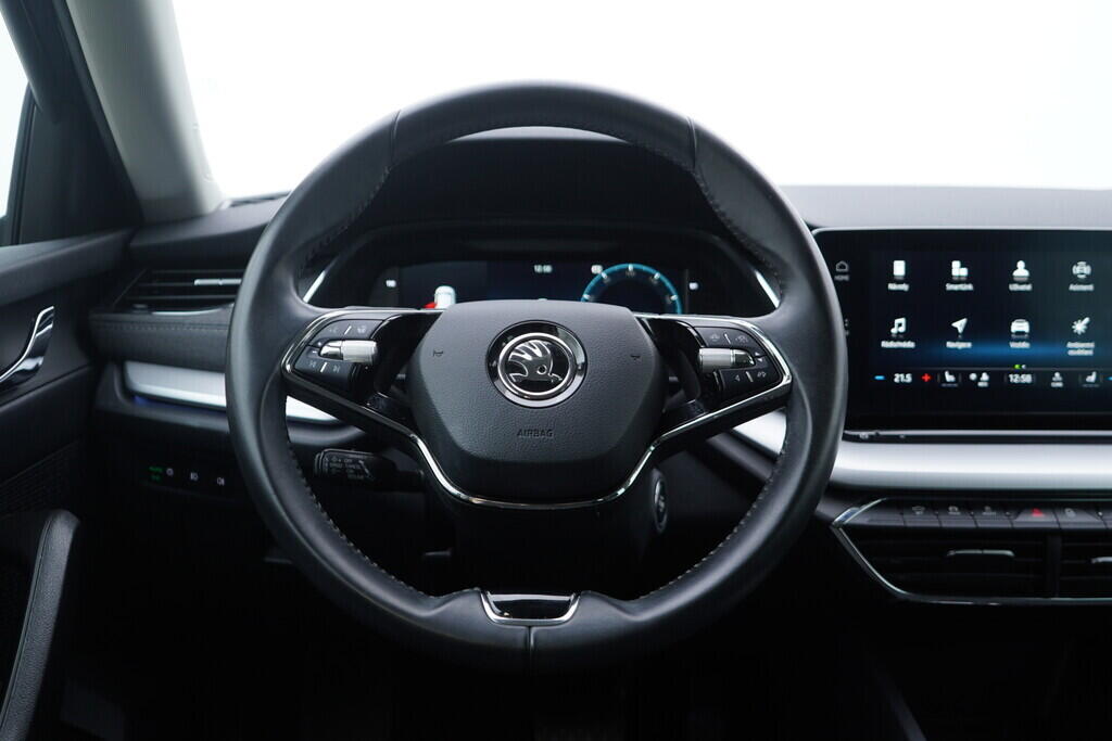 OV190V10454_27.webp_OCTAVIA Style Plus 2.0 TDI 110 kW automat