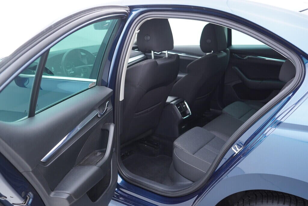 OV190V10454_35.webp_OCTAVIA Style Plus 2.0 TDI 110 kW automat