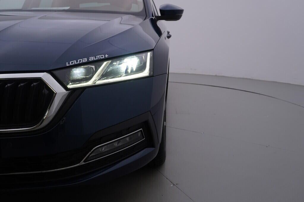 OV190V10454_43.webp_OCTAVIA Style Plus 2.0 TDI 110 kW automat