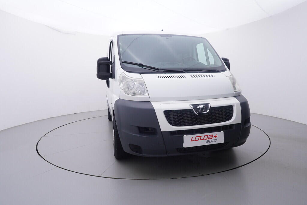 OV190V10455_17.webp_BOXER  2.2 TDI 81 kW manuál