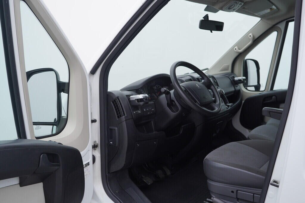 OV190V10455_18.webp_BOXER  2.2 TDI 81 kW manuál