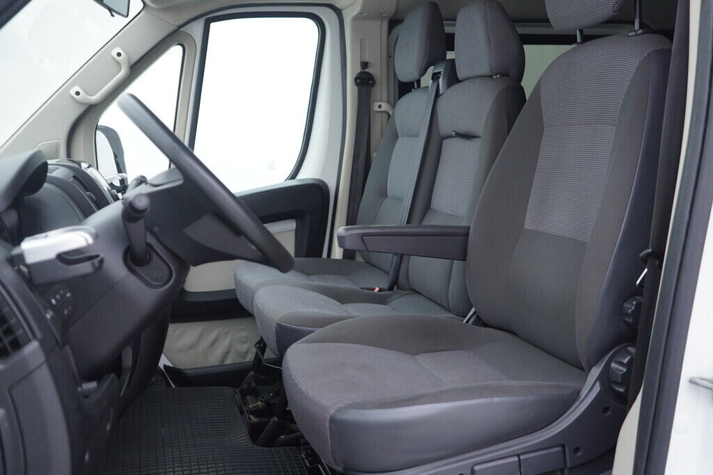 OV190V10455_22.webp_BOXER  2.2 TDI 81 kW manuál