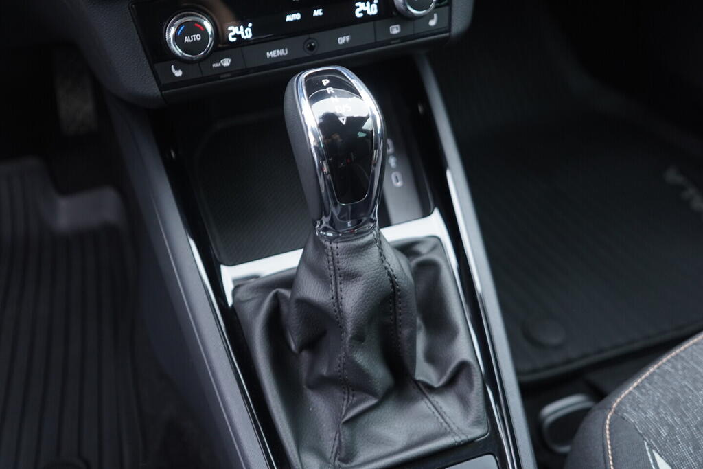 OV190V10457_32.webp_SCALA Style 1.0 TSI 81 kW automat, DPH