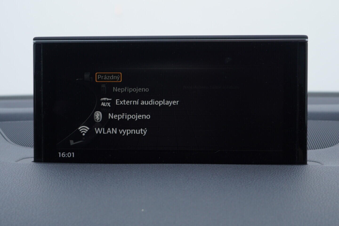 OV190V10458_33.webp_Q7 S-line 3.0 TDI 200 kW automat